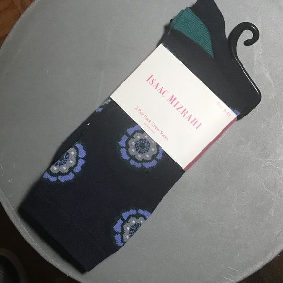 Isaac Mizrahi Accessories - Isaac Mizrahi Crew Socks - 2 pack!